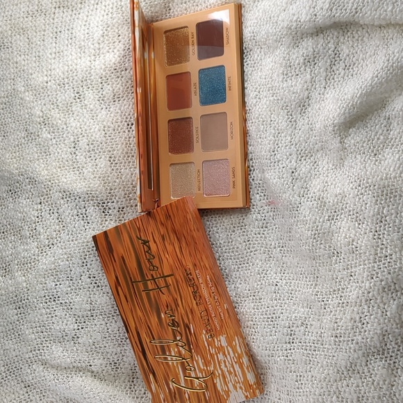 BEAUTY FOR REAL Other - BEAUTY FOR REAL. Golden Hour Eyeshadow Palette, 5.6g/0.2oz